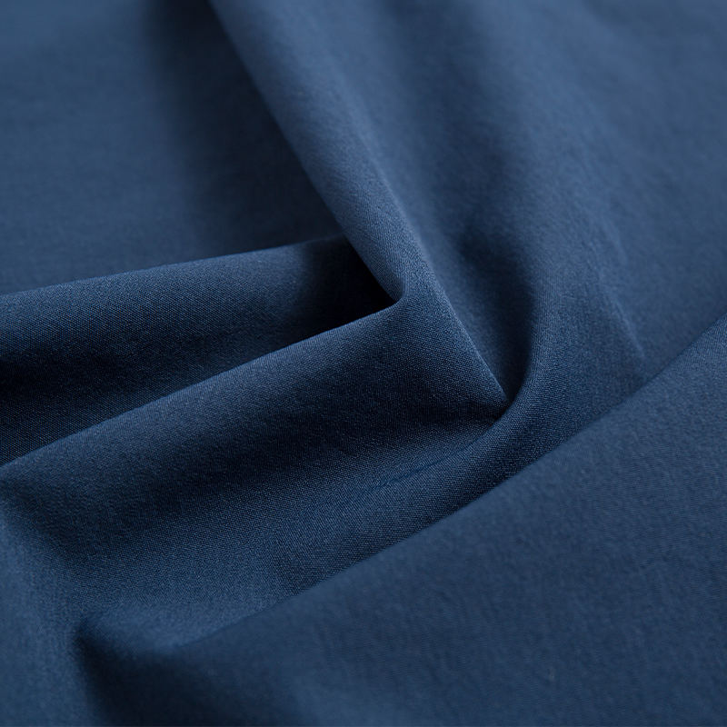 125 g/m² Nylon-4-Wege-Stretch-Schuss-Twist-C0DWR-Gewebe