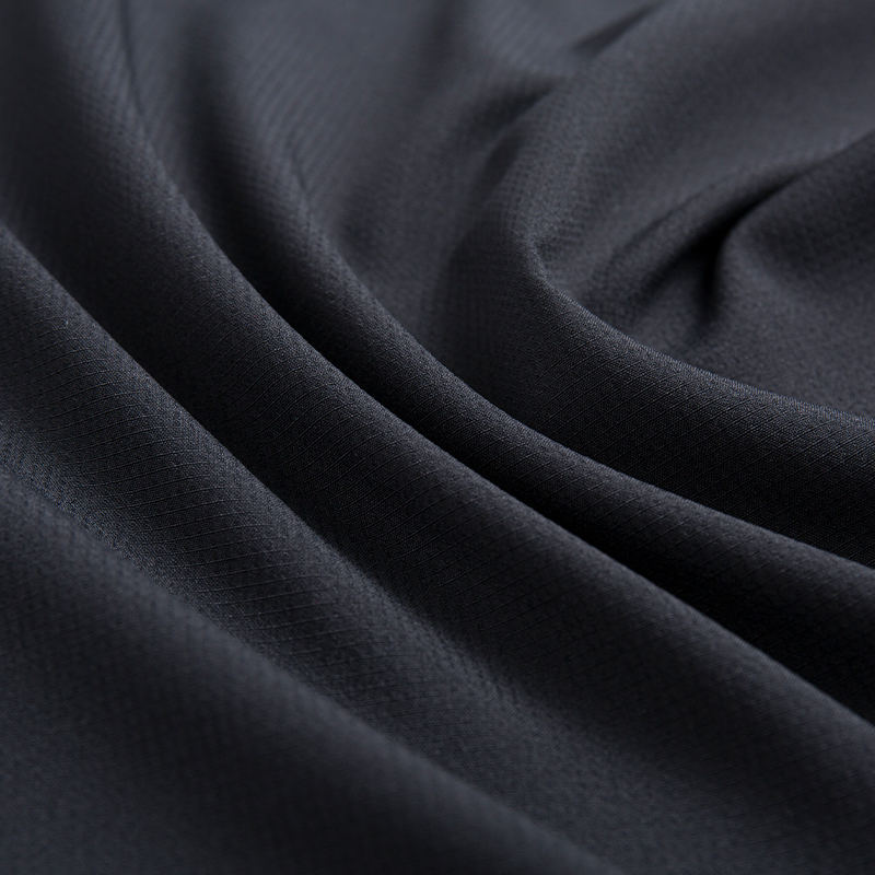 85 g/m² Mattgitter-Midpoint-Cool-Garnstoff